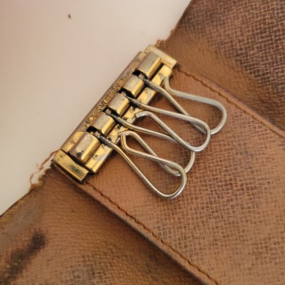 Authentic Louis Vuitton Monogram Multicles 4 Key Hooks Case Brown Small 2000 - Picture 4 of 9